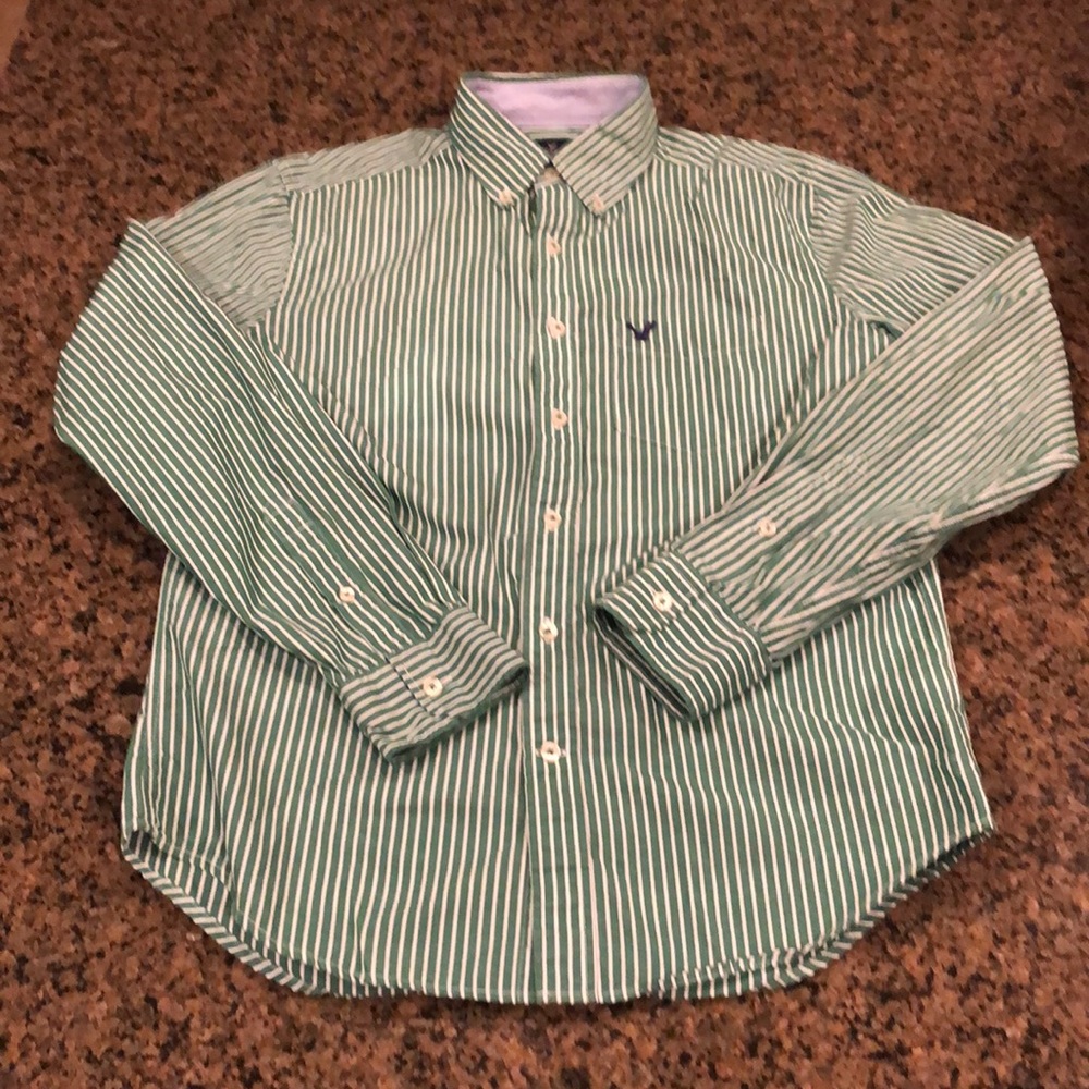 American Eagle L/S shirt.